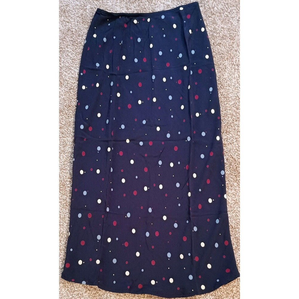 Eddie Bauer Women's Skirt: Dark Blue with Polka Dots. Size 6